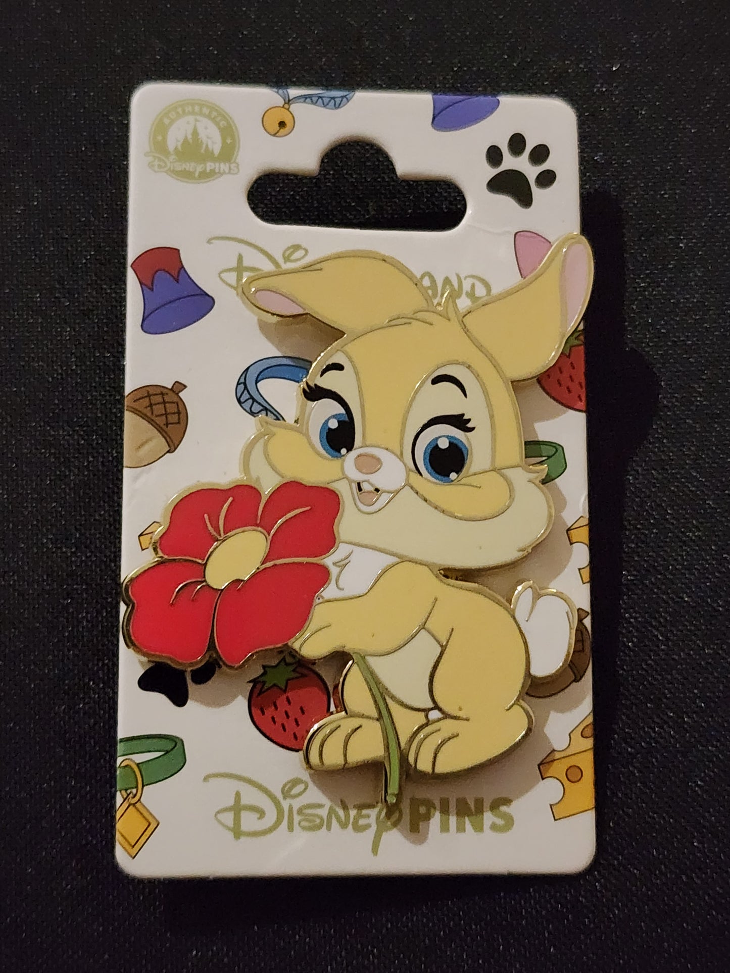 Paris pins ( pick your pins)