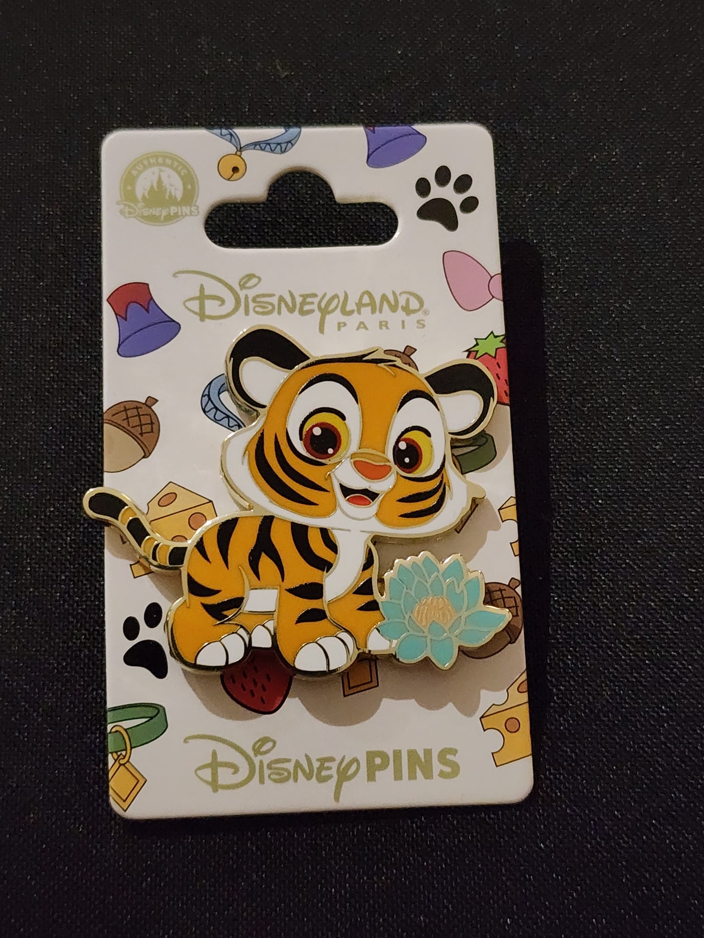 Paris pins (pick your pins)