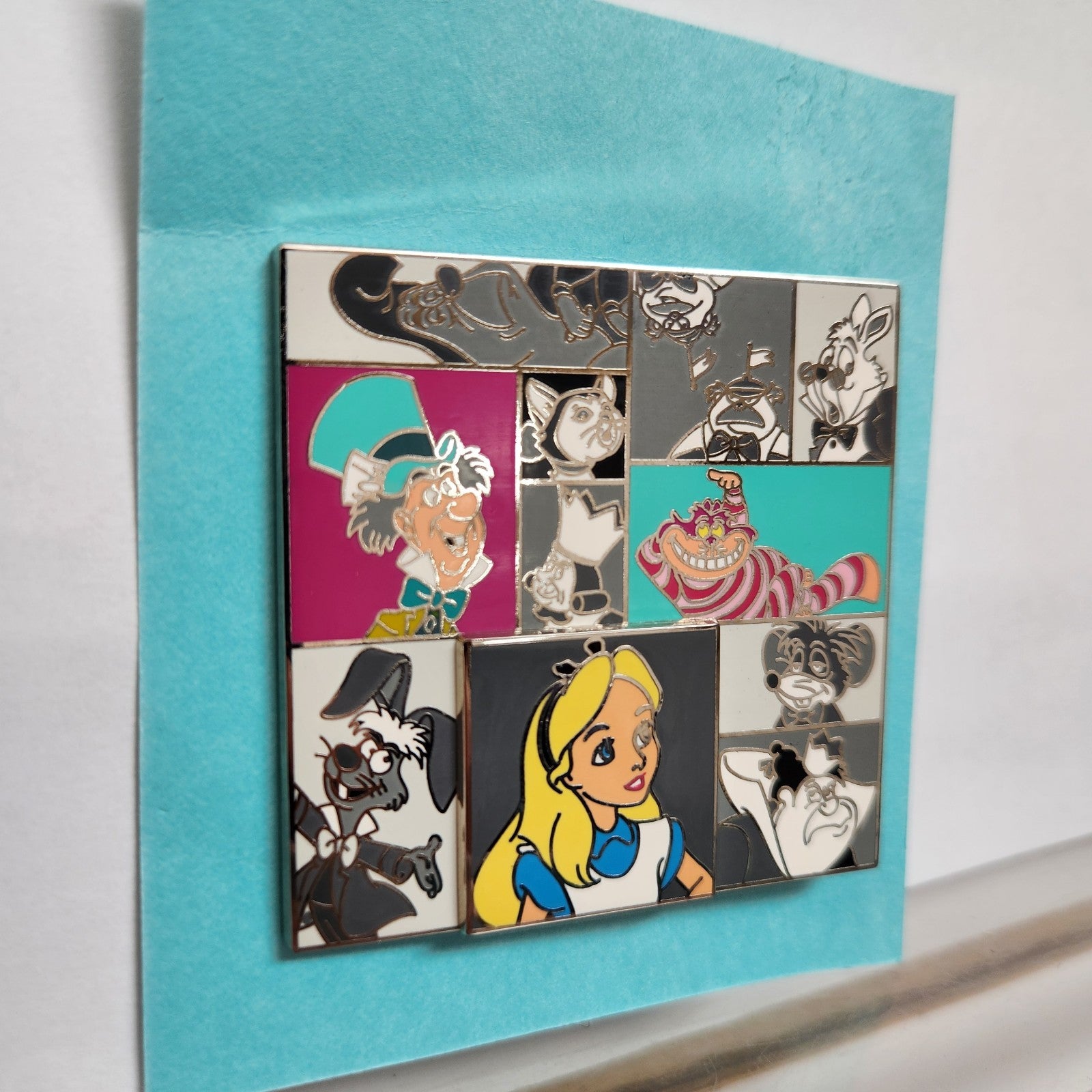 8422998