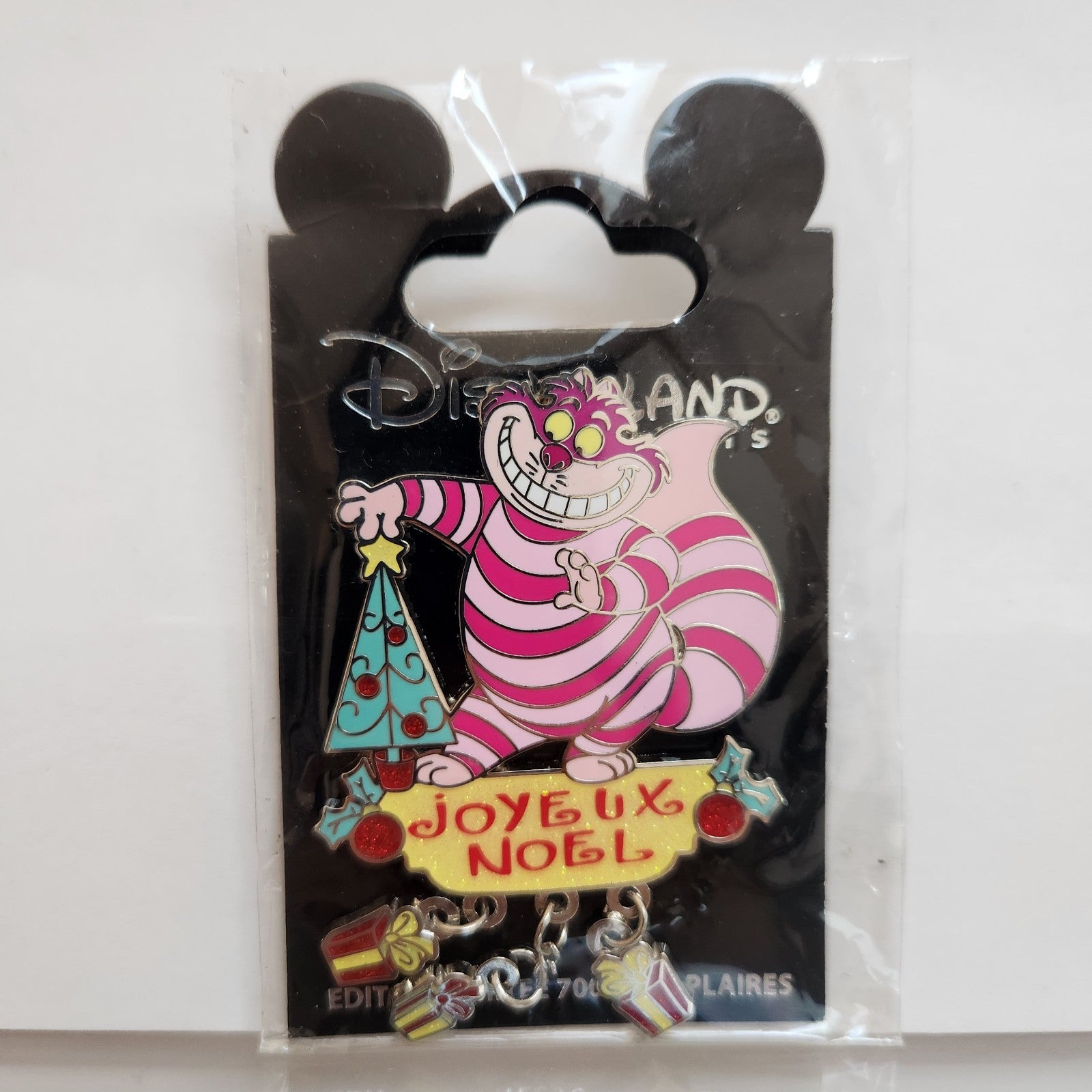 8423048